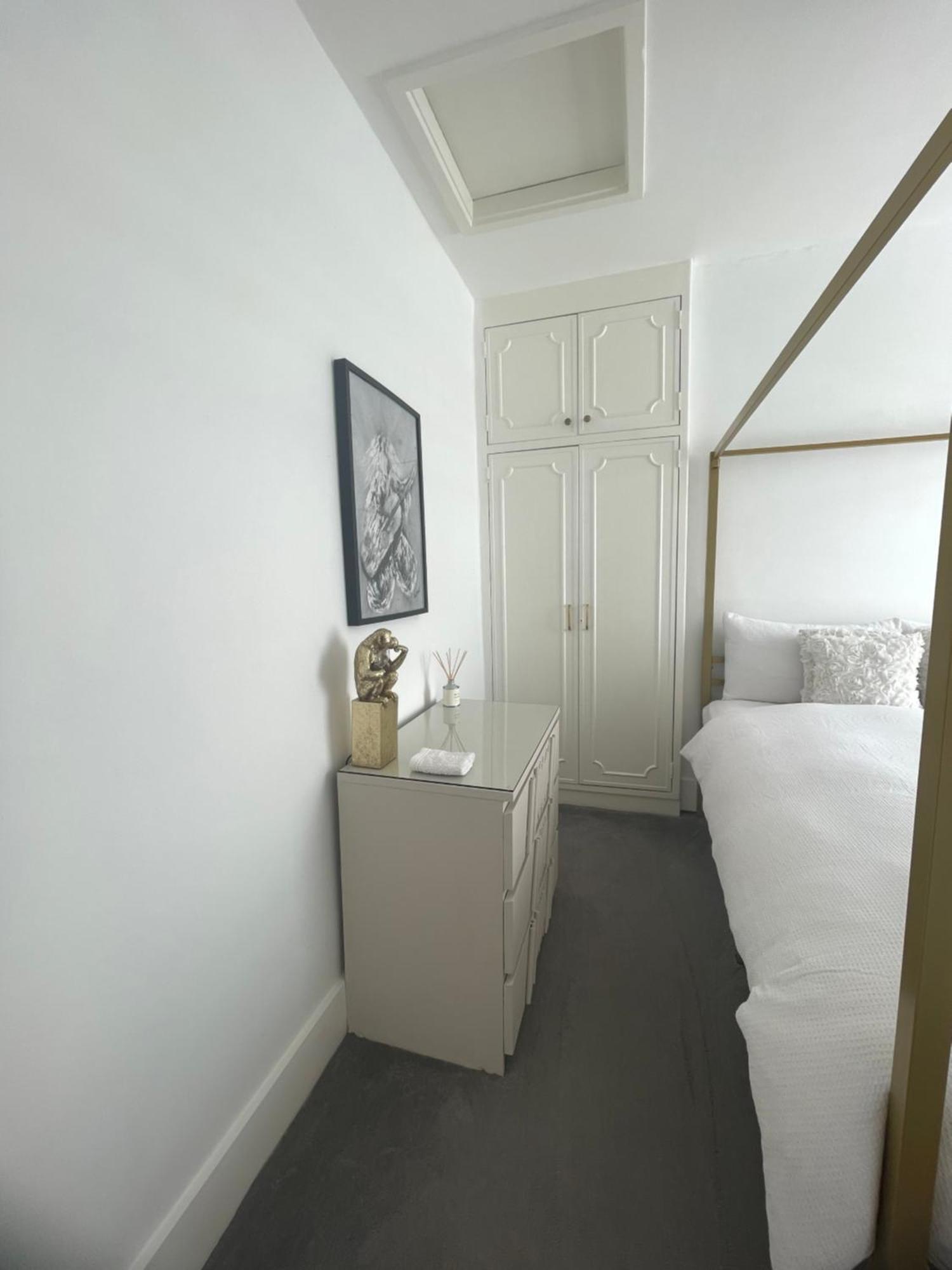 Queen Bedroom In Maida Vale Лондон Екстер'єр фото