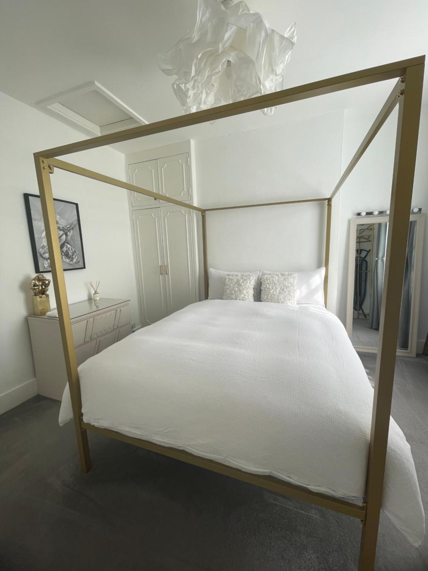 Queen Bedroom In Maida Vale Лондон Екстер'єр фото